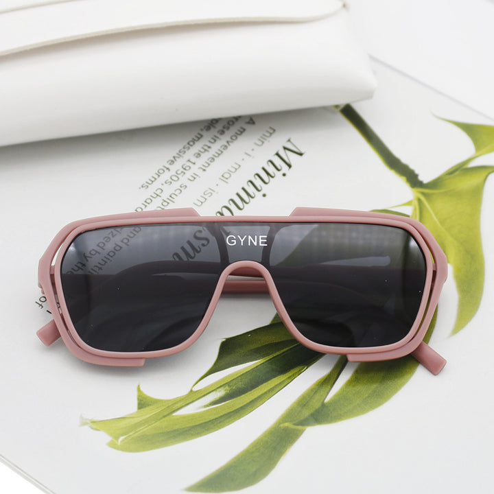 Women's sporty sunglasses with modern design Stornfield