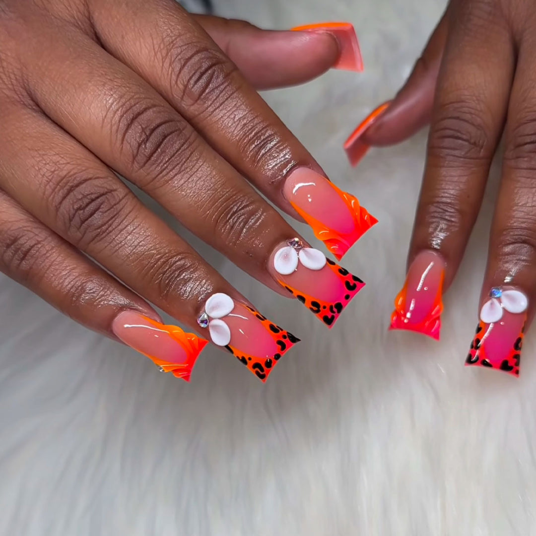 Creative Artistic Press-On Nail Extensions Stornfield