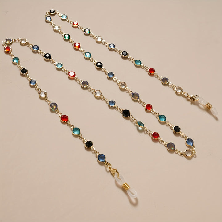 Elegant Beaded Eyewear Chain Stornfield