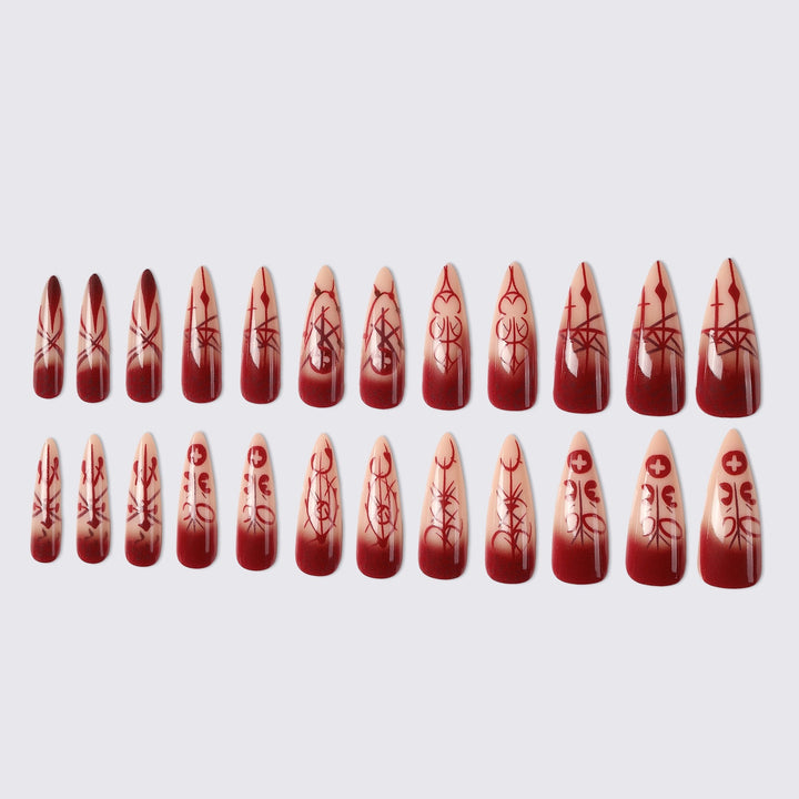 Elegant Artificial Nails with Unique Design Stornfield