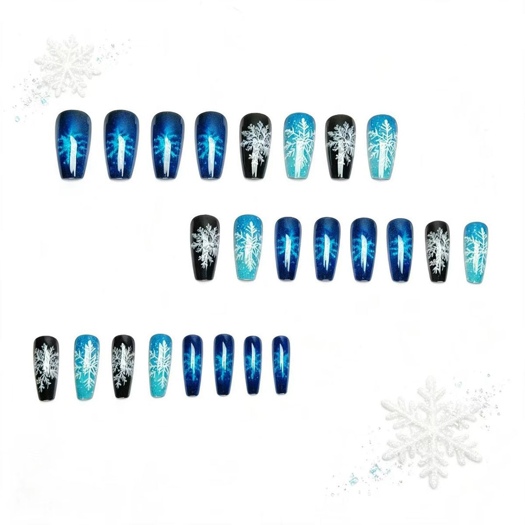 Creative Artificial Nails in Winter Snowflake Design Stornfield