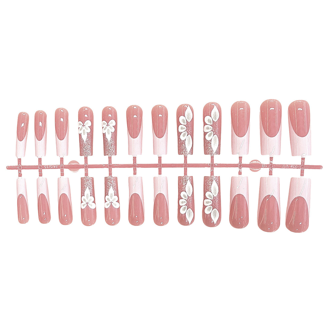 Elegant Floral Design Press-On Nails Stornfield