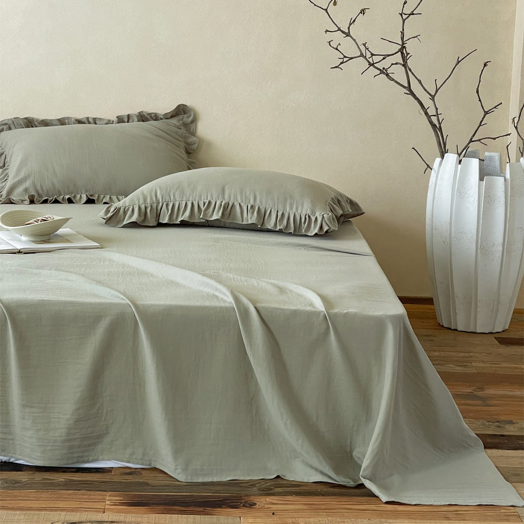 Washed Cotton-Linen Blend Ruffled Pillowcase & Flat Sheet Set