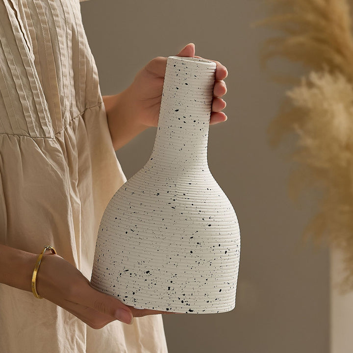 Elegant and Artistic Ceramic Vase Stornfield