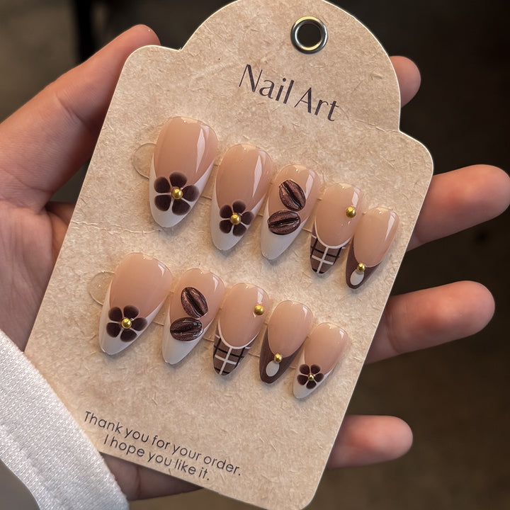 Elegant Floral Design Press-On Nail Art Set Stornfield