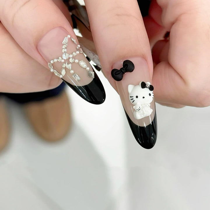 Decorative Character Press-On Nail Set Stornfield
