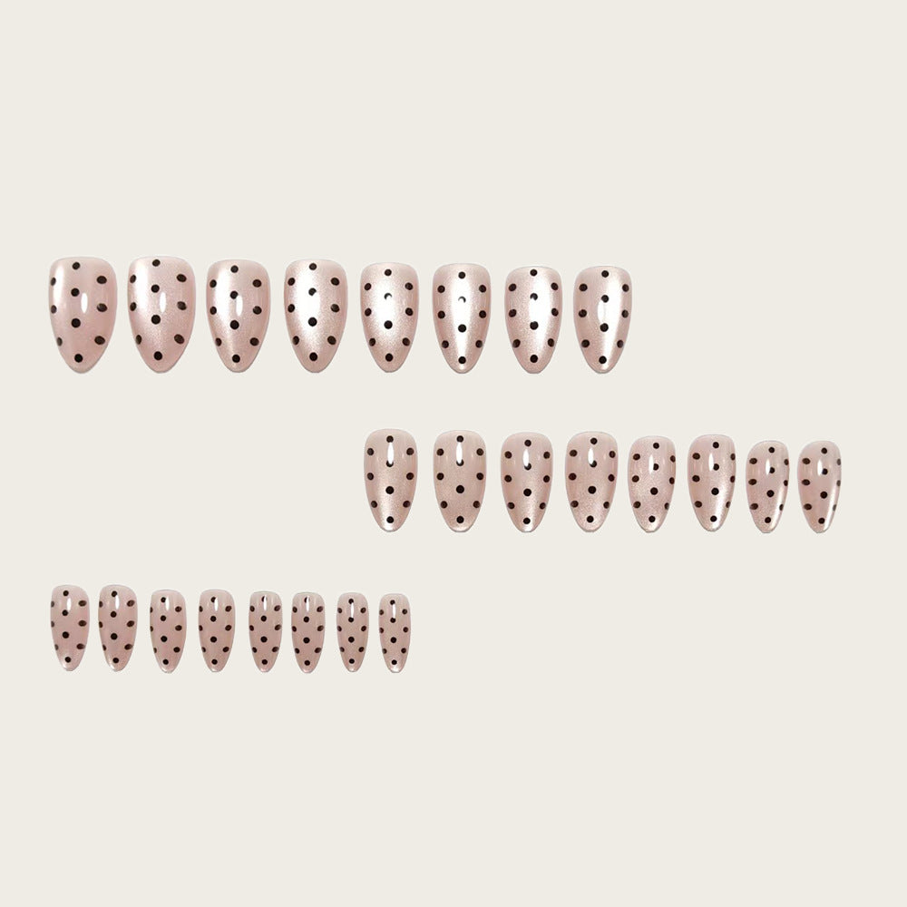 Art Nails in Elegant Polka Dot Design Stornfield