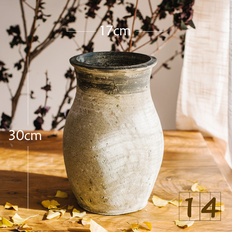 Rustic ceramic pot with handmade design Stornfield