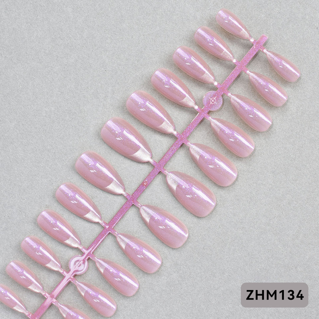 Elegant Press-On Nail Tips Stornfield
