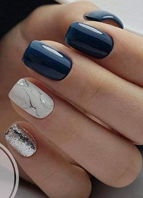 Elegant Marble-Themed Press-On Nails Stornfield