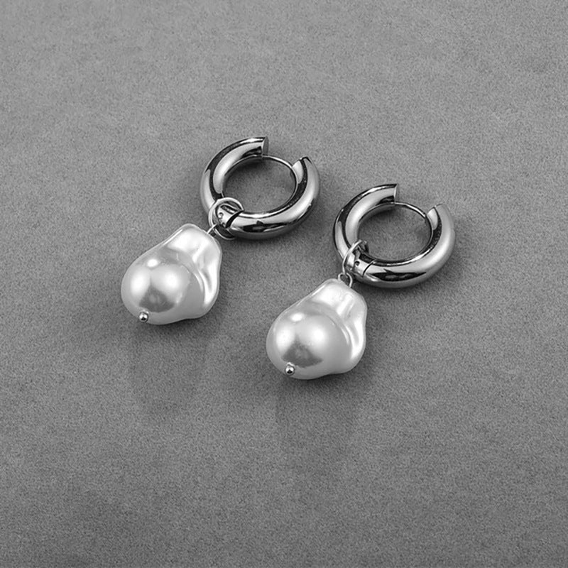 Fashionable earrings with double pearls Stornfield