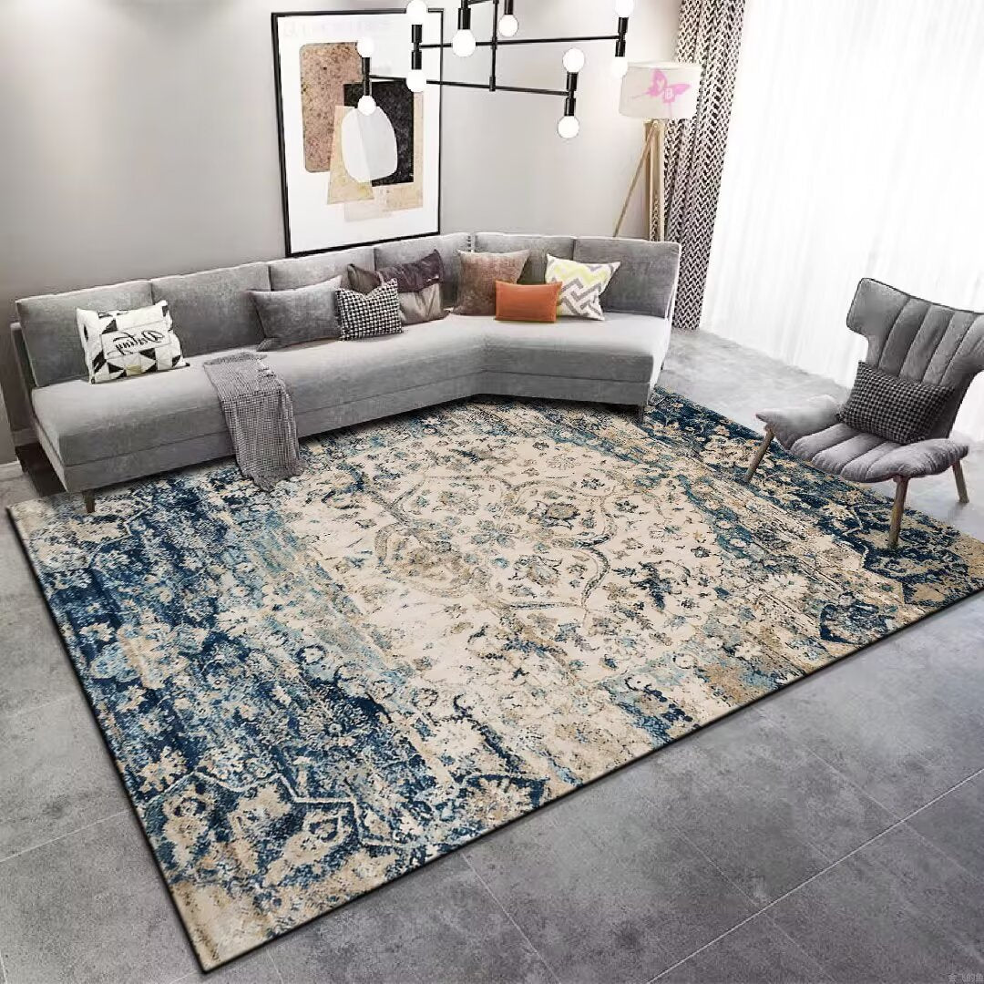 Vintage Floral Patterned Area Rug Stornfield