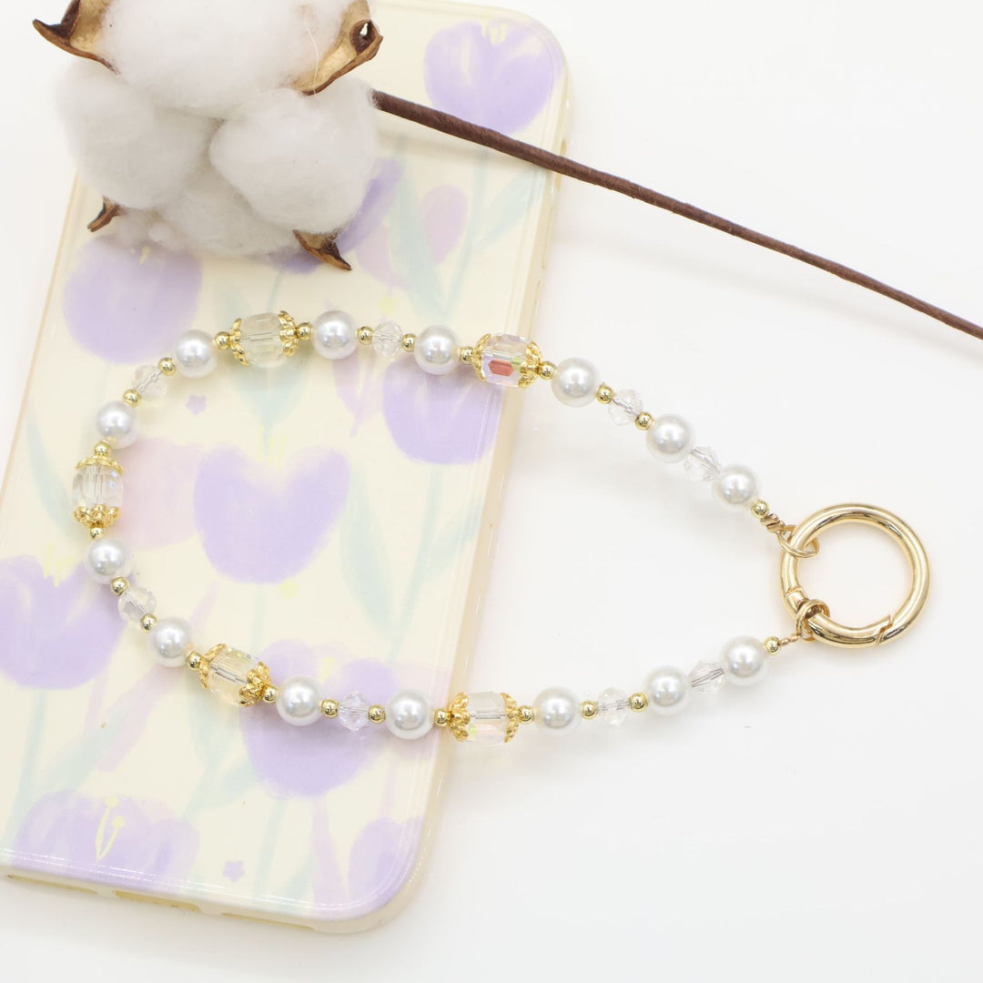 Elegant Beaded Phone Chain Stornfield