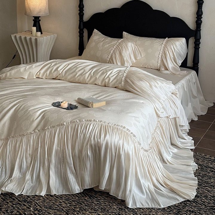 Elegant Ruffle Negligee made of satin with layered tiers