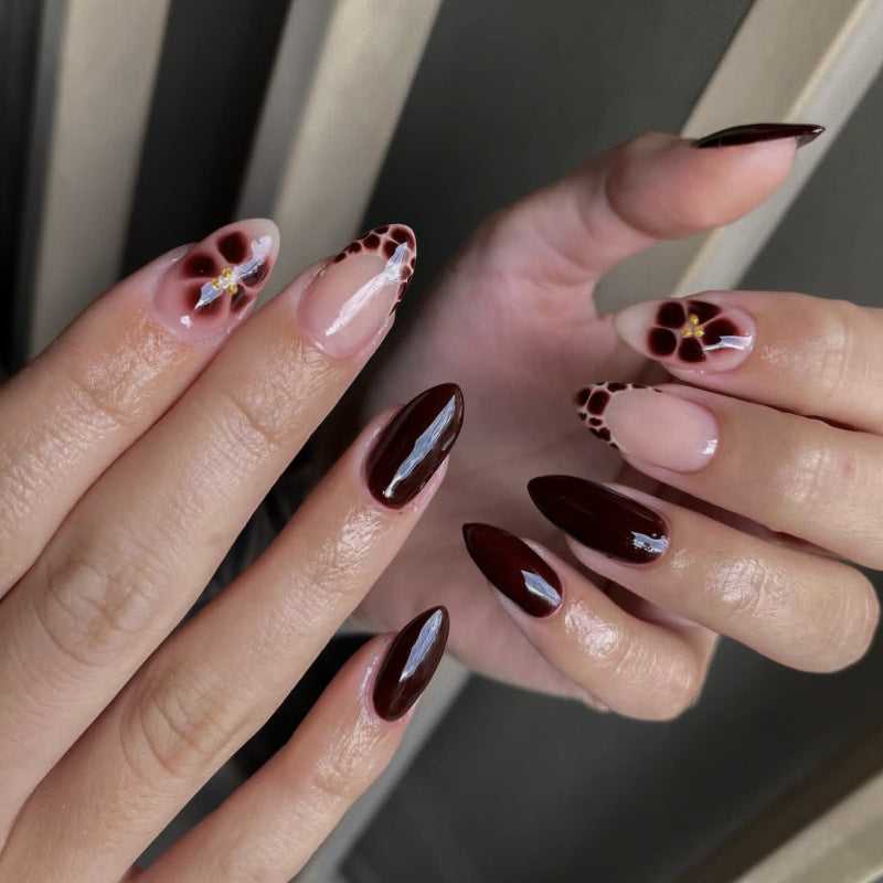 Artistic nail extensions in modern design Stornfield