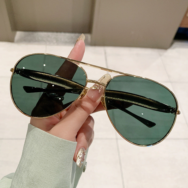 Women exclusive designer glasses with elegant details and high-quality metal frame Stornfield