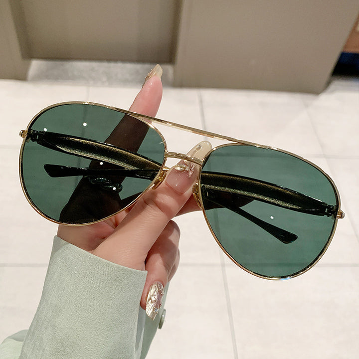 Women exclusive designer glasses with elegant details and high-quality metal frame Stornfield