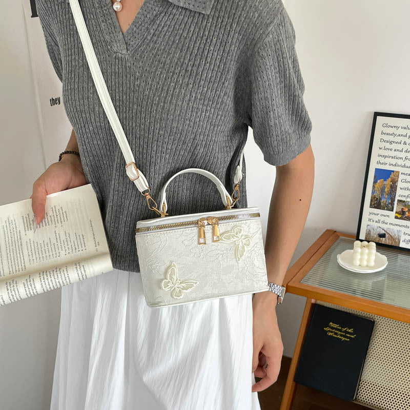 Elegant Floral Embroidered Handbag