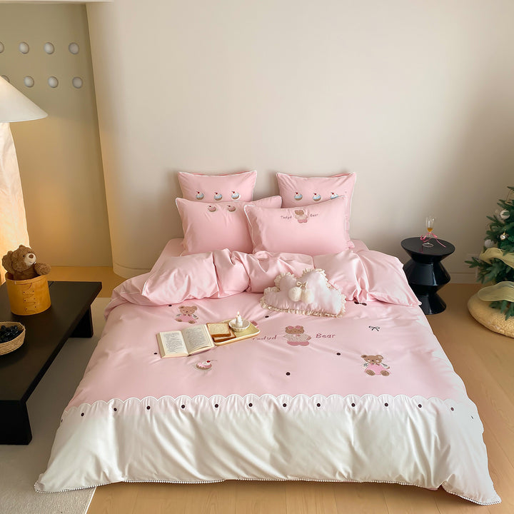 Children's Embroidered Teddy Cotton-Blend Duvet Cover Set with Scalloped Edge & Pom-Pom Cloud Pillow