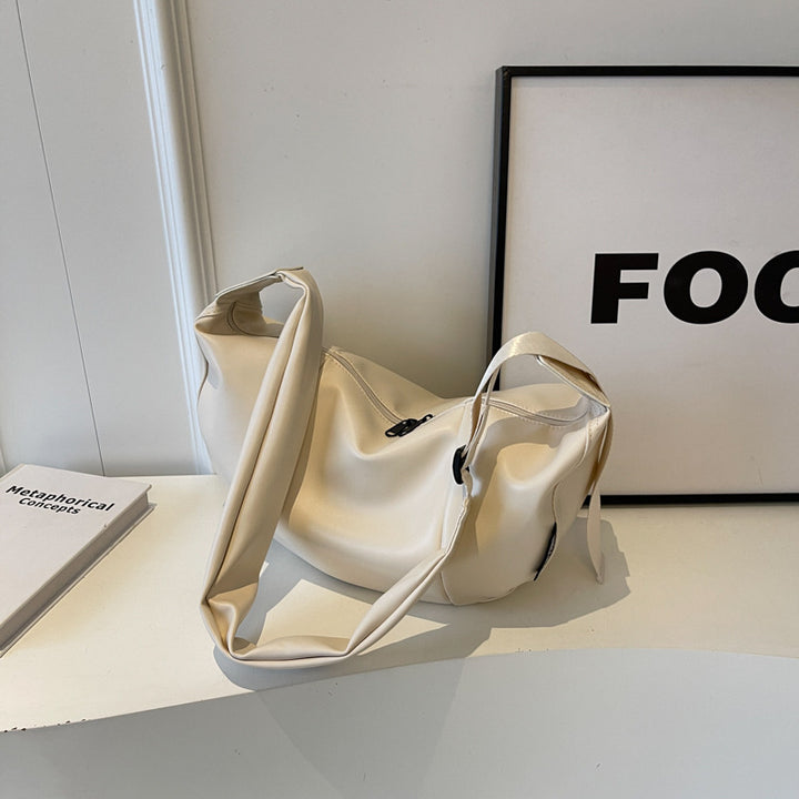 Sleek Everyday Shoulder Bag Stornfield