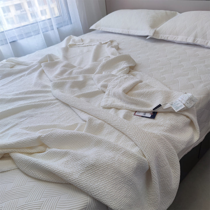 Waffle-Weave Cotton Lightweight Coverlet Bedspread