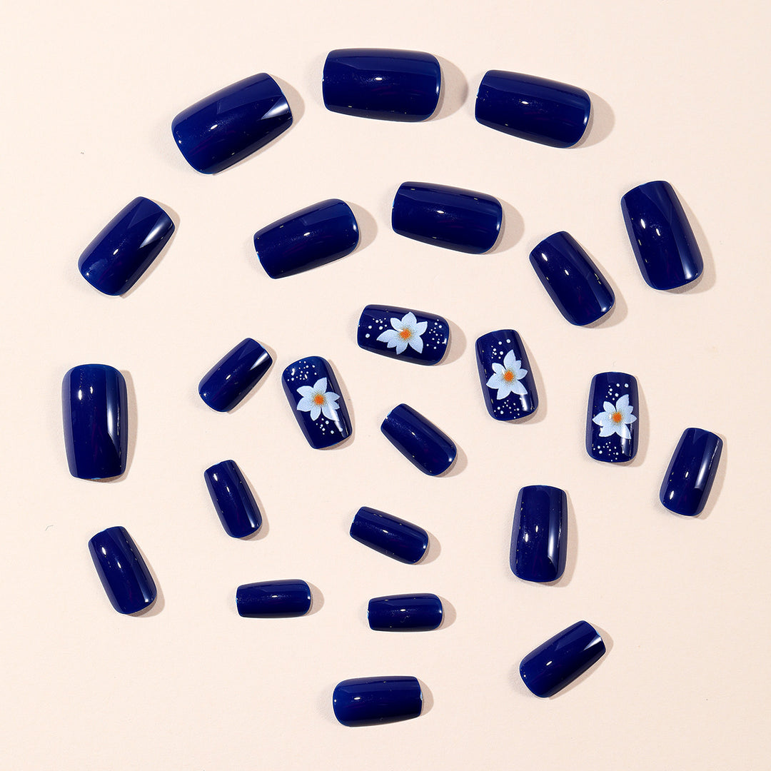Floral Accented Gel Nail Art Stornfield