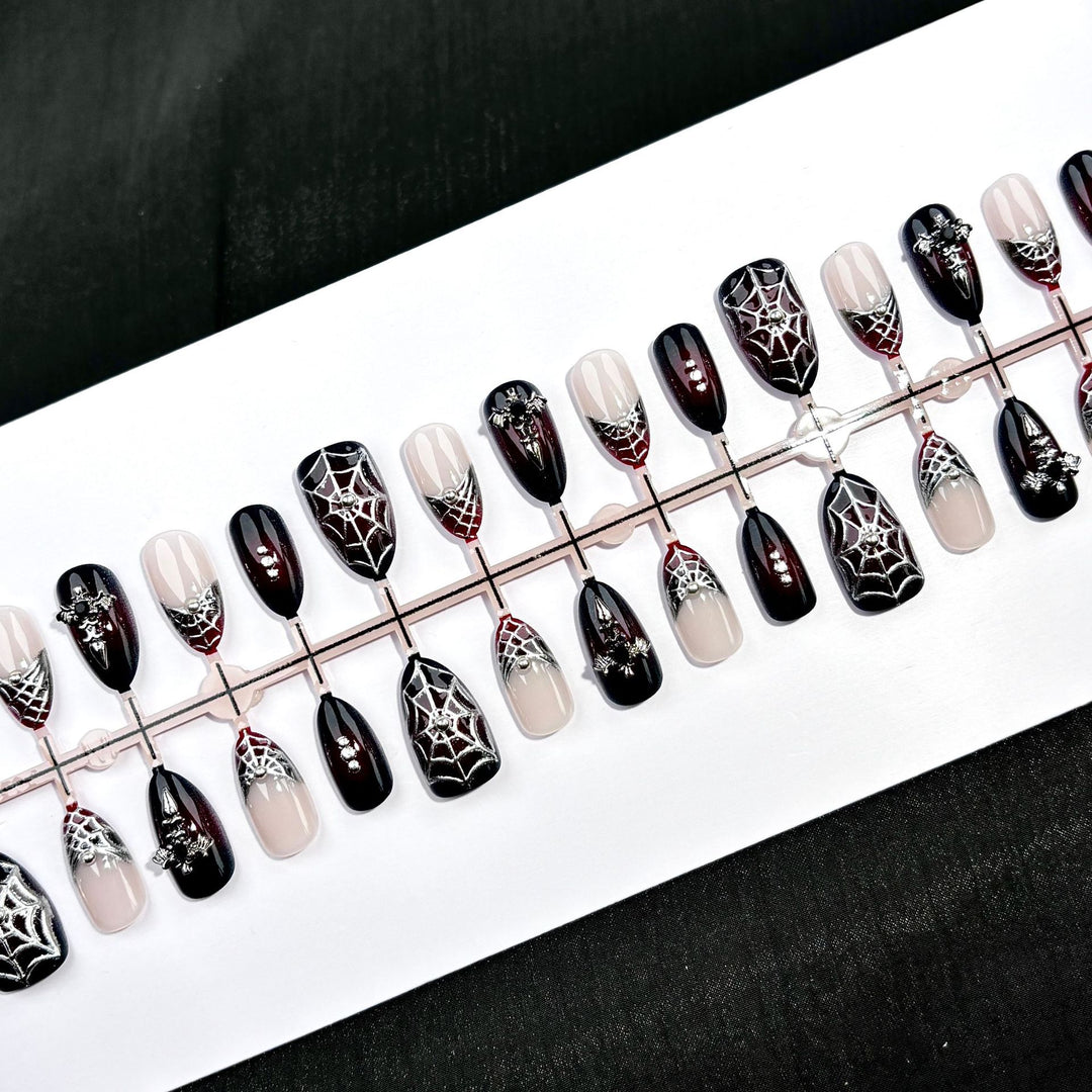 Elegant Polka Dot and Lace Press-On Nail Set
