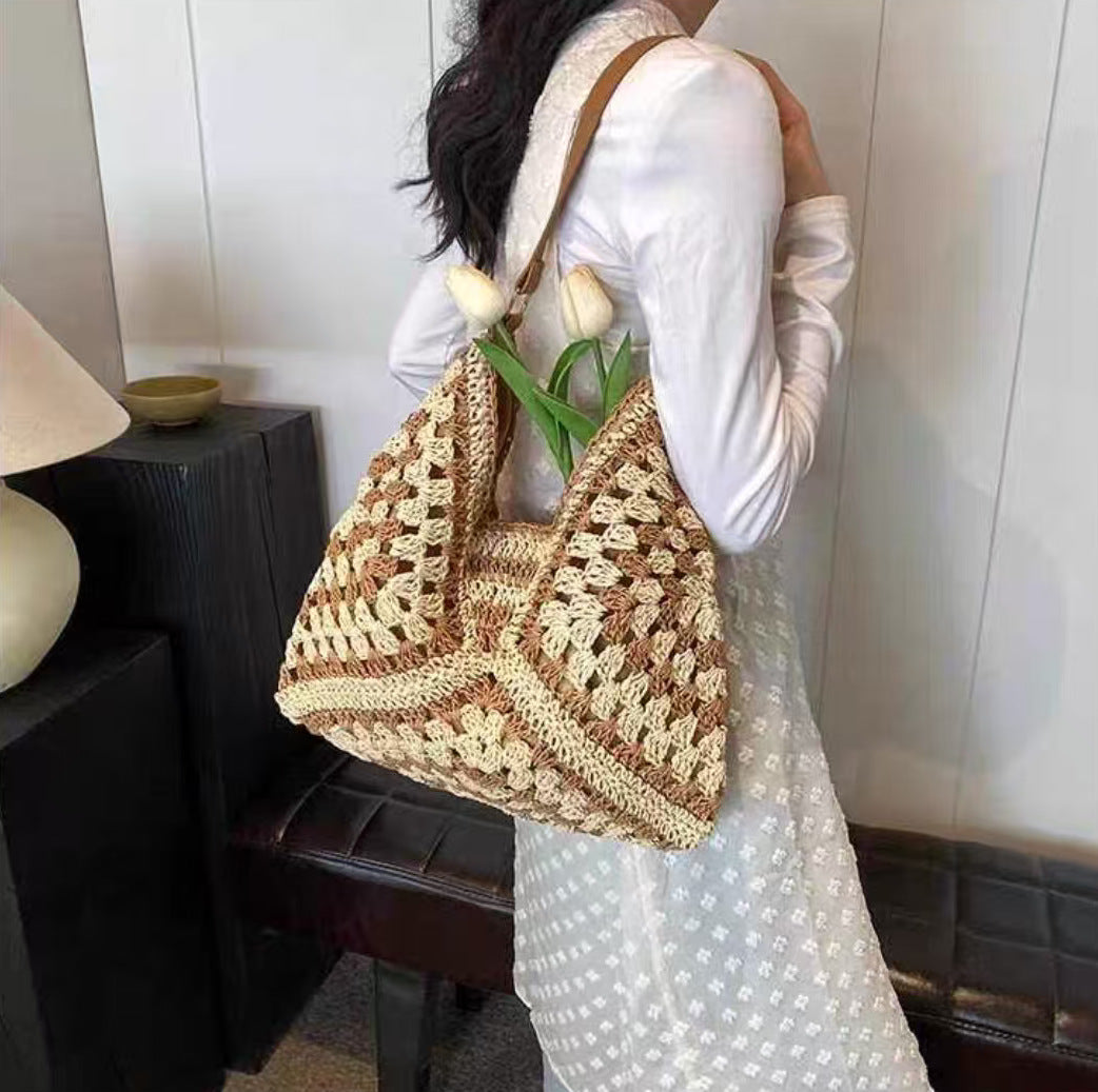 Hand-knotted shoulder bag Stornfield