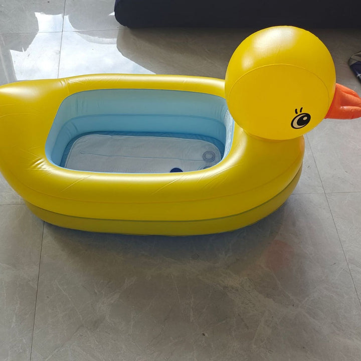 Women Inflatable Bathtub Lounge in the Shape of a Whale Stornfield