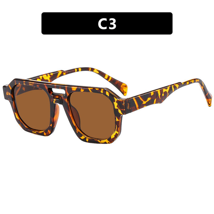 Women's modern sunglasses with square frame and UV protection Stornfield
