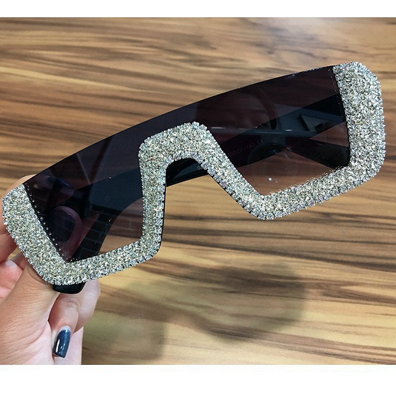 Ladies elegant glitter sunglasses with striking frame Stornfield