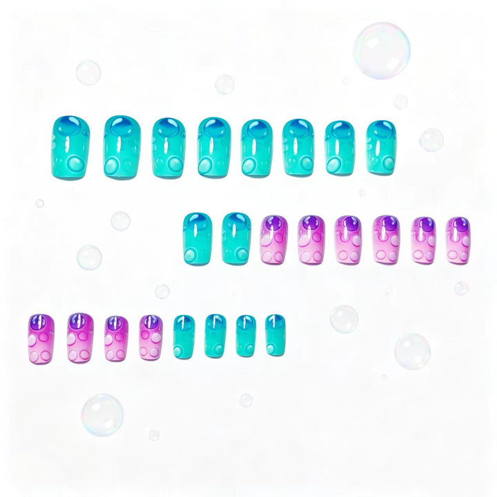 Artificial nails with shimmering water pearl motif Stornfield