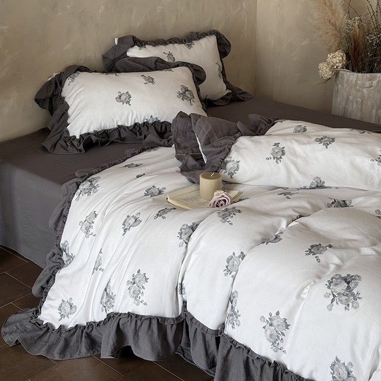 Romantic cotton gauze bedding set with ruffle and watercolor rose print