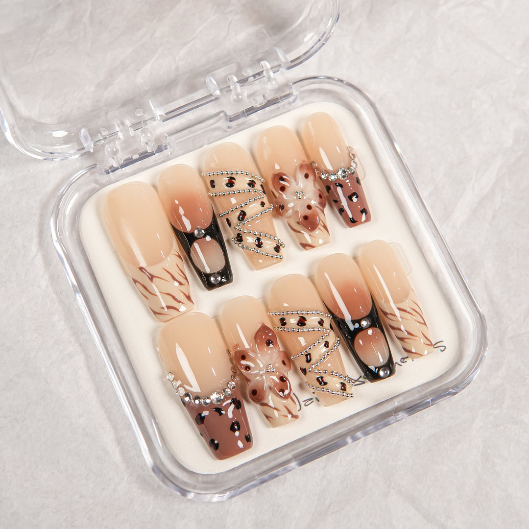 Decorative Press-On Nail Art Set with Rhinestone Accents