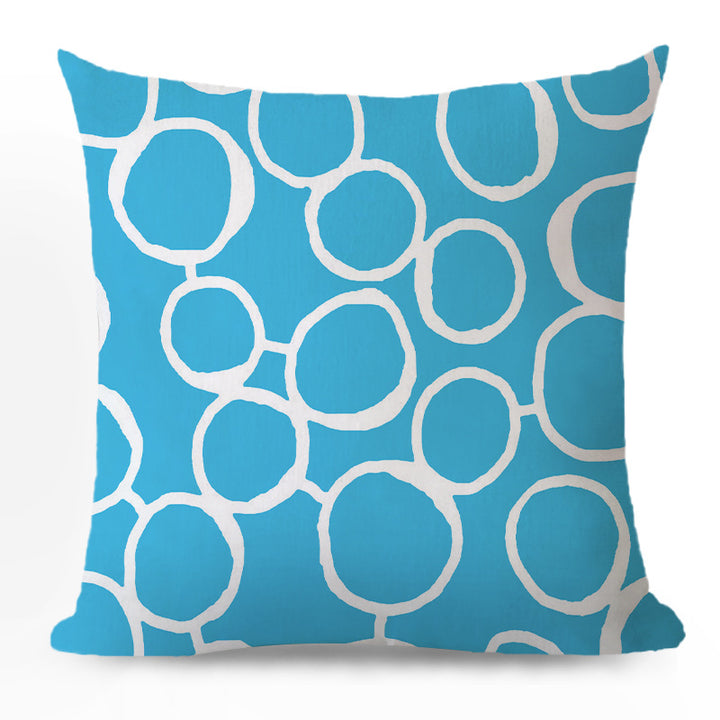 Decorative cushion with zigzag pattern from