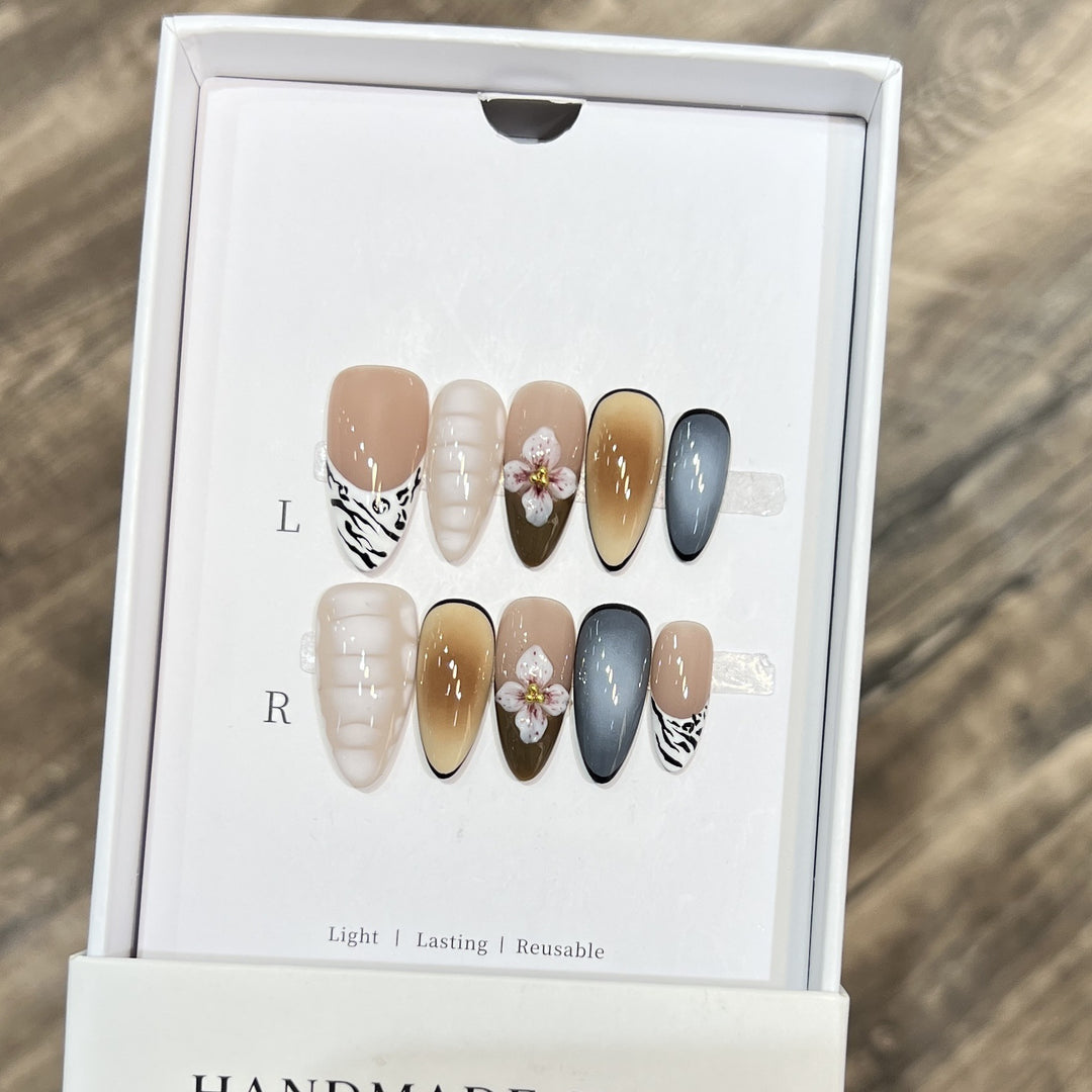 Artistic Stiletto Press-On Nail Set with Floral Accent Stornfield