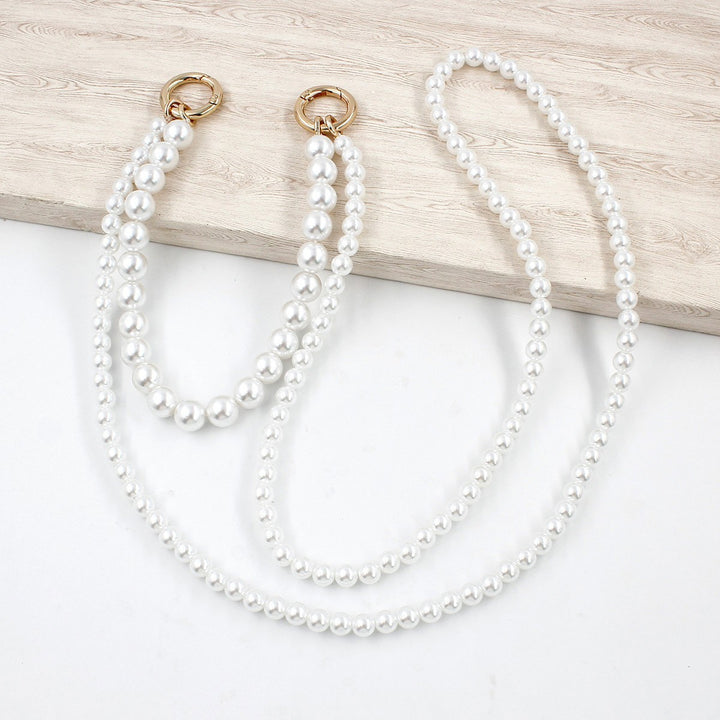 Elegant Pearl and Chain Necklace Stornfield