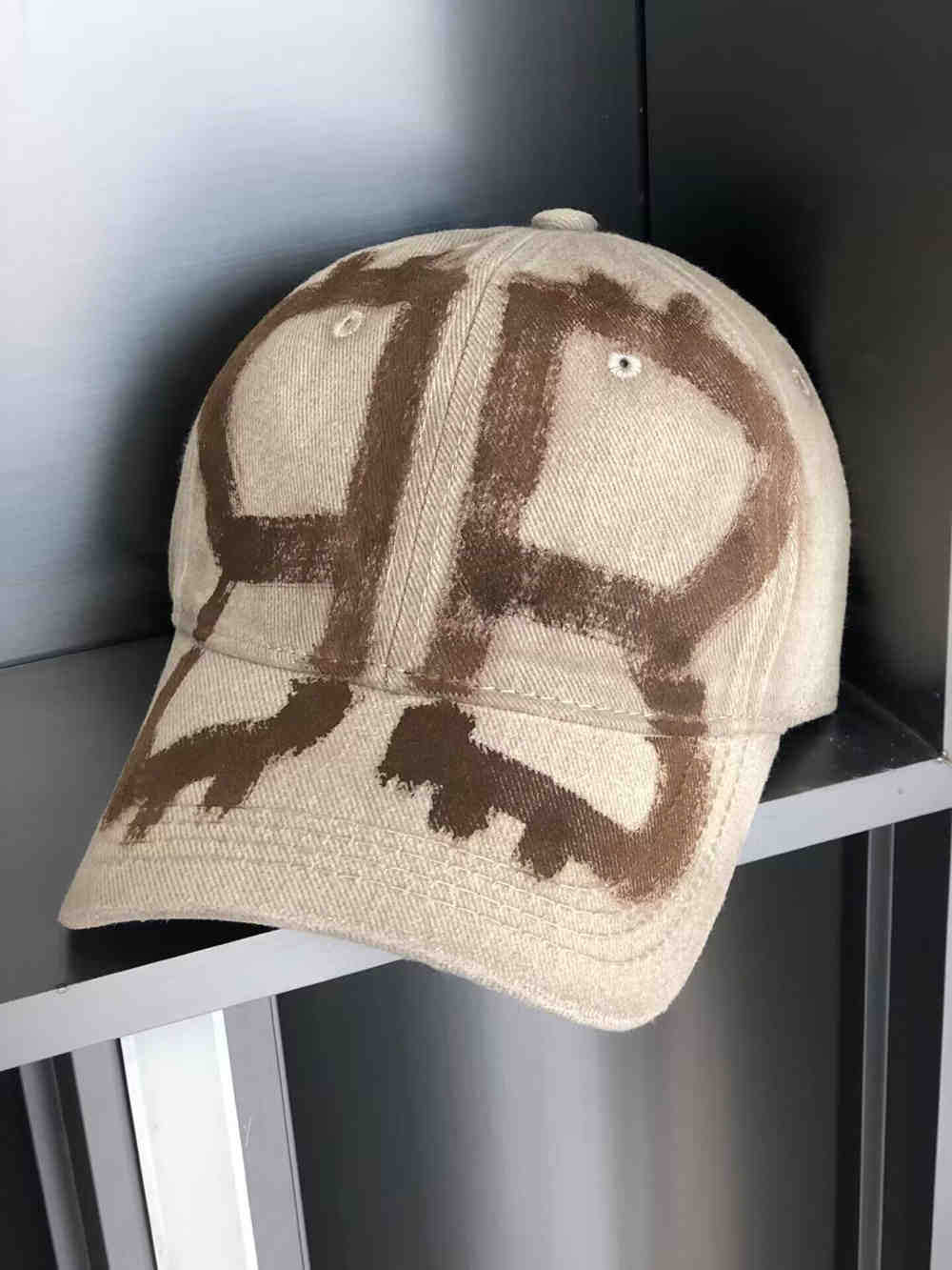 Unisex Distressed Vintage-Inspired Baseball Cap Stornfield