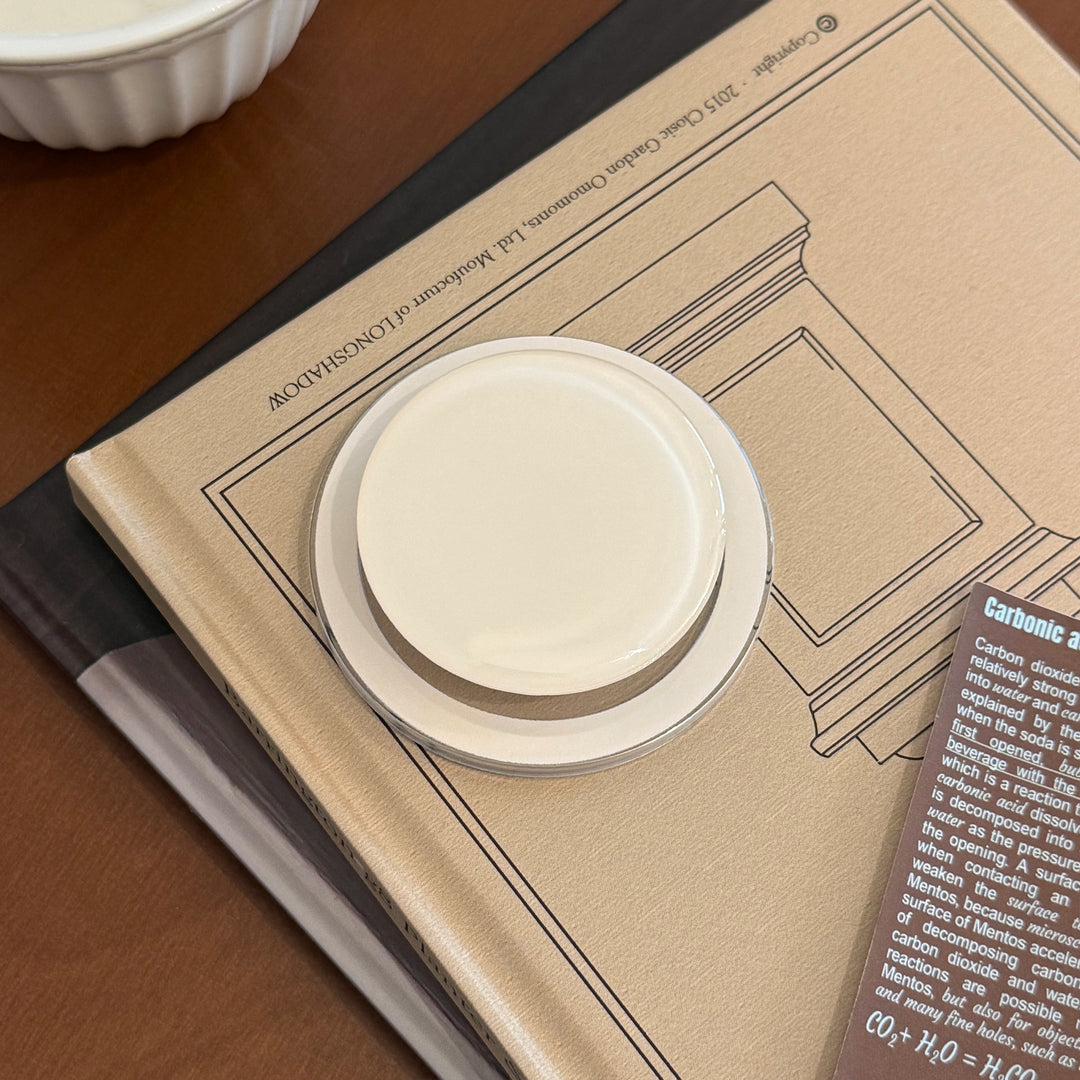 Elegant beef coaster made of high-quality glass Stornfield