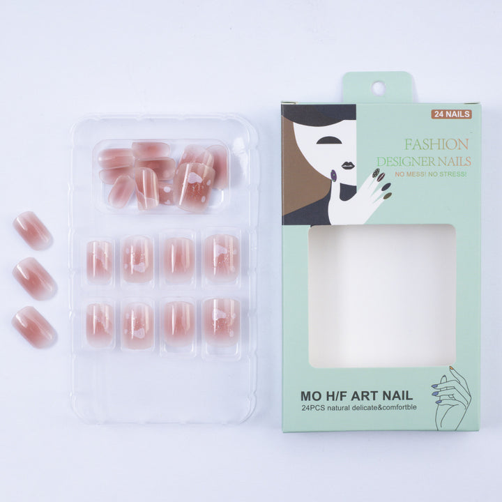 Artificial nails with elegant 3D applications Stornfield