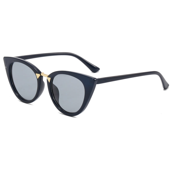 Ladies Cat-Eye Sunglasses with Elegant Golden Detail Stornfield