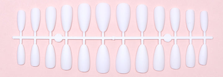 French Tip Press-On Nail Tips Stornfield