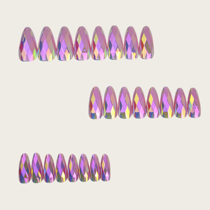 Artificial nails in elegant crystal design Stornfield