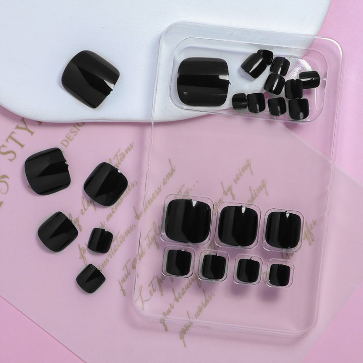 Elegant Nail Polish Stornfield