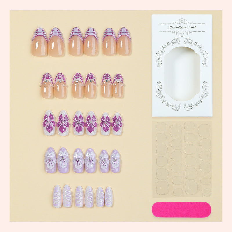 Elegant Floral Design Press-On Nails Set Stornfield