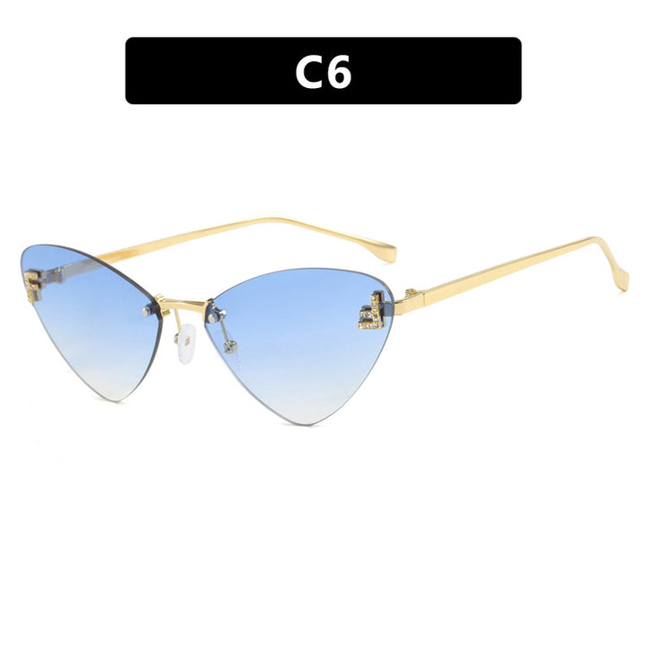Women's extravagant Cat-Eye sunglasses with sparkling details Stornfield
