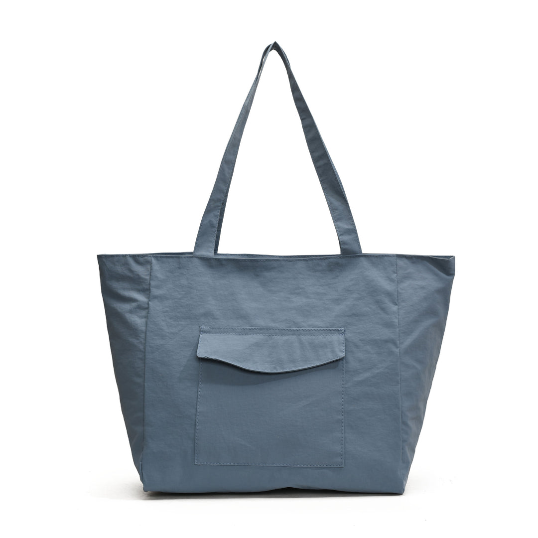 Spacious shopping bag with practical front pocket Stornfield