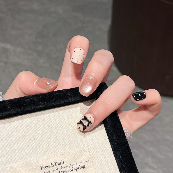 Artistic Nail Design Set Stornfield