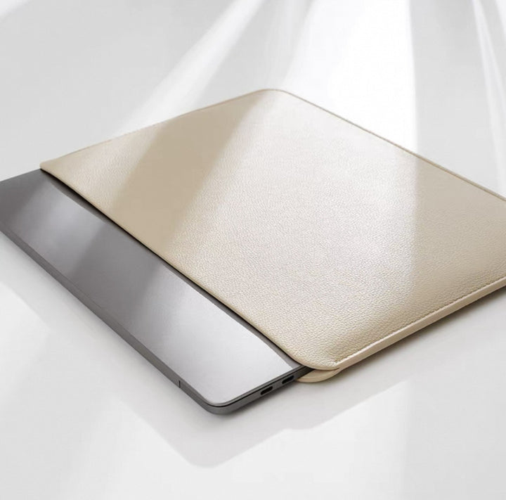 Premium Leather Laptop Sleeve Stornfield