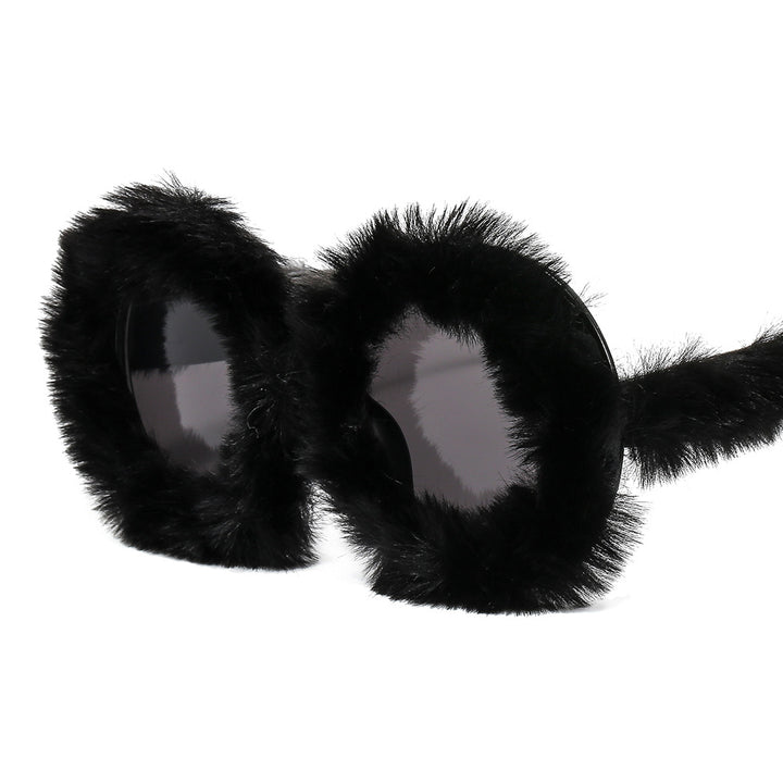 Ladies eye-catching oversized sunglasses with a unique fur touch Stornfield